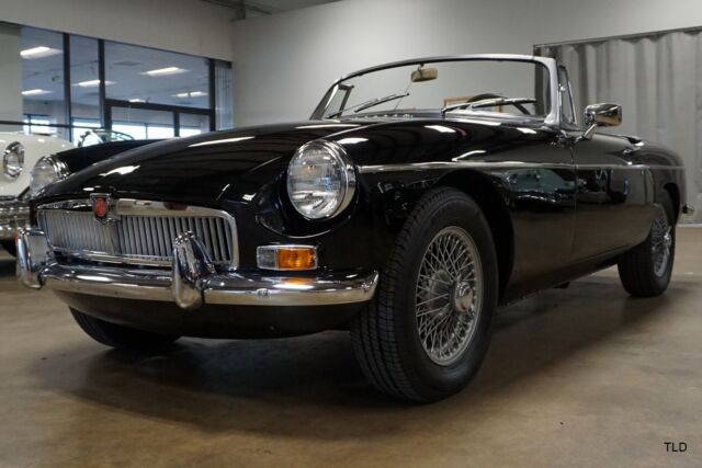 1966 MG MGB Roadster - photo 7