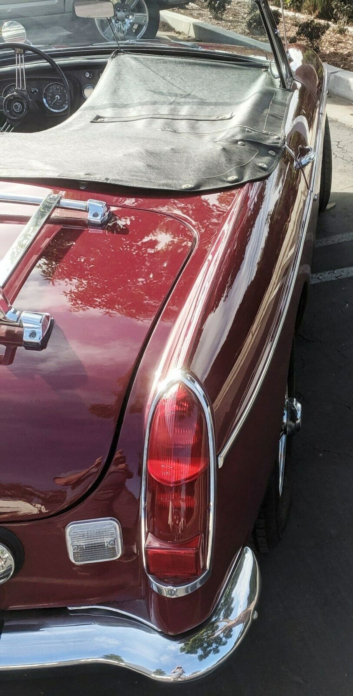 1966 MG MGB Roadster - photo 3