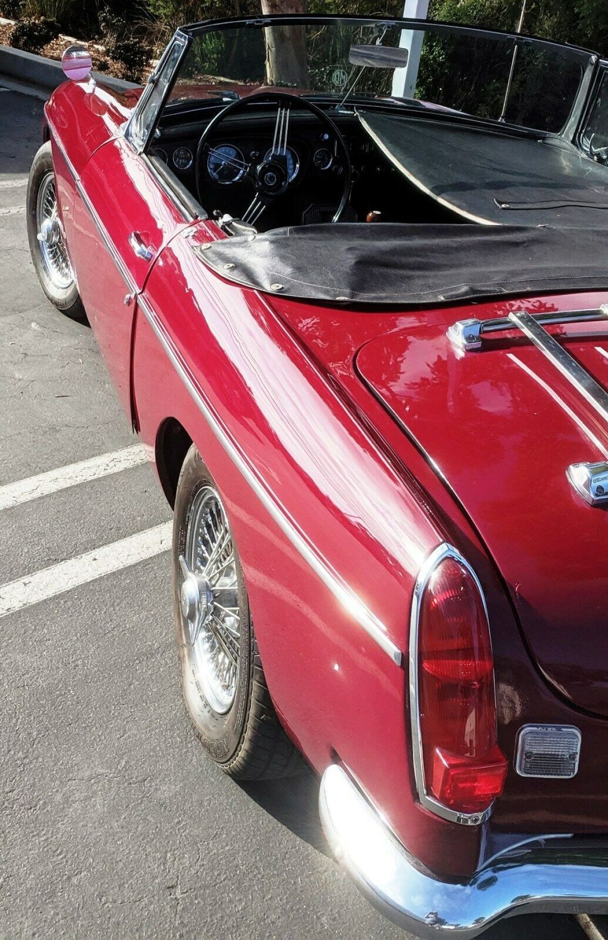 1966 MG MGB Roadster - photo 4