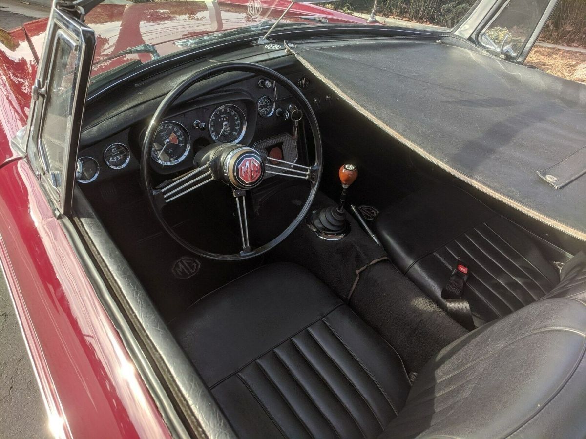 1966 MG MGB Roadster - photo 7