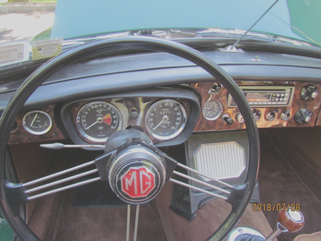 1966 MG MGB convertible - photo 12