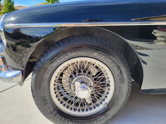 1966 MG MGB with OVERDRIVE - photo 6