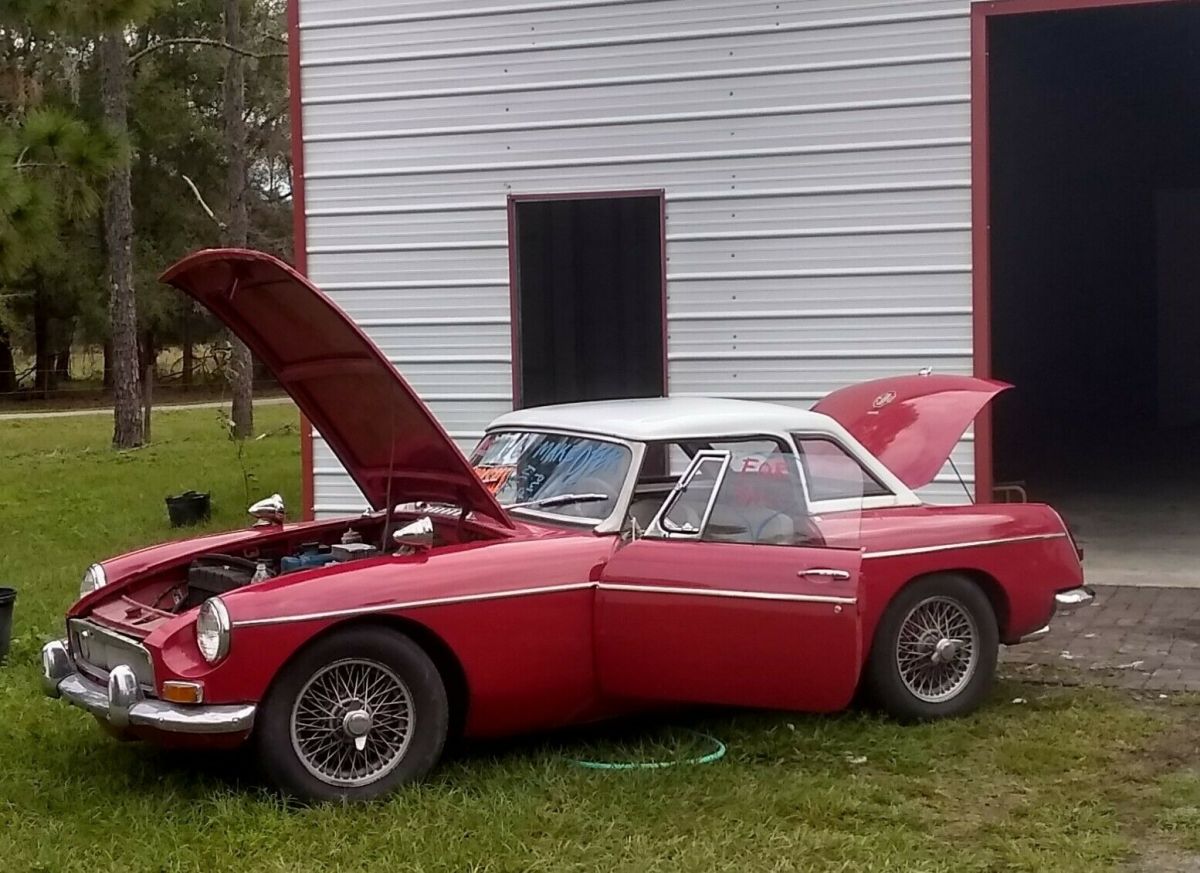 1966 MG MGB - photo 2