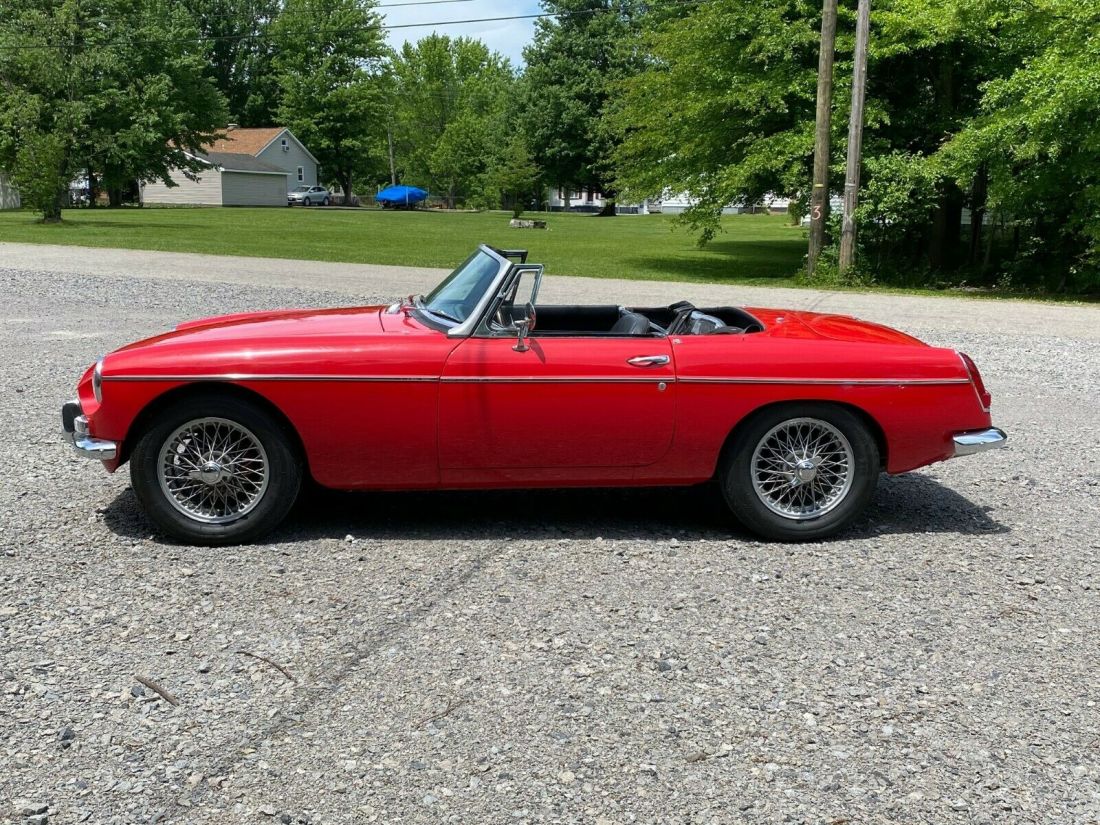 1966 MG MGB - photo 4