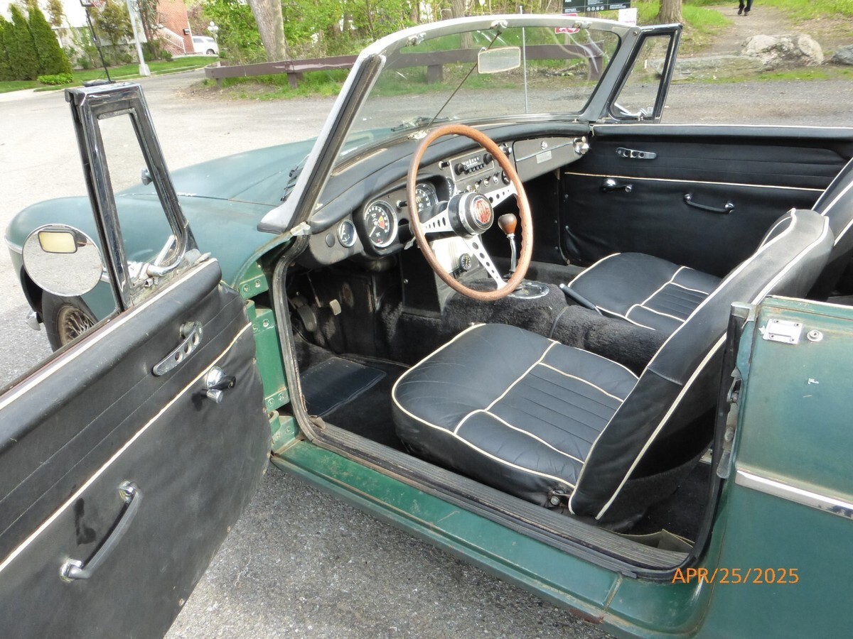 1966 MG MGB Good Mechanical Condition - photo 8