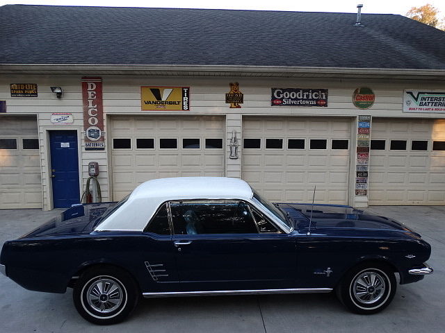 1966 MSUTANG COUPE....289 ENGINE....AUTOMATIC TRANSMISSION 1966 Ford Mustang