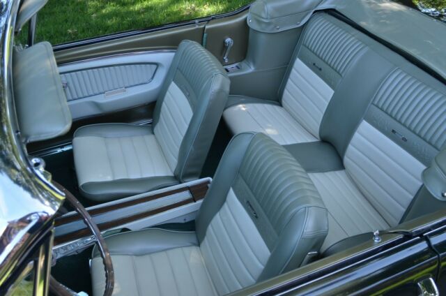 1966 Ford Mustang Convertible - photo 12