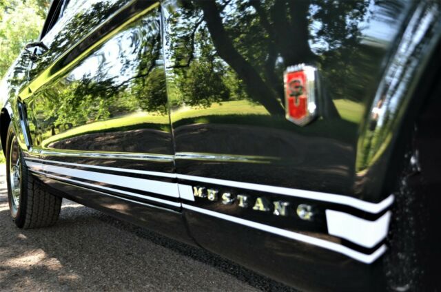 1966 Ford Mustang Convertible - photo 9