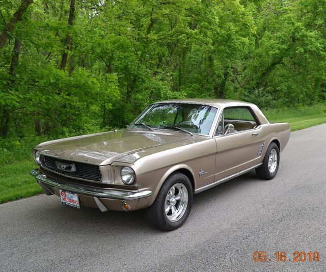 1966 MUSTANG 289 AUTO CONSOLE 4 WHEEL DISC BRAKES SOLID BEAUTIFUL SAUTERNE GOLD 1966 Ford Mustang 289 AUTO CONSOLE POWER 4 WHEEL DISC BRAKES