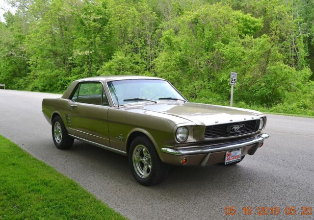 1966 Ford Mustang 289 AUTO CONSOLE POWER 4 WHEEL DISC BRAKES - photo 11