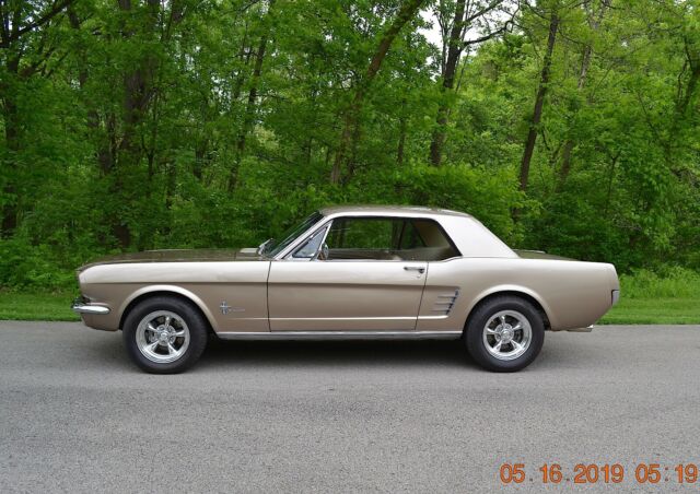 1966 Ford Mustang 289 AUTO CONSOLE POWER 4 WHEEL DISC BRAKES - photo 9