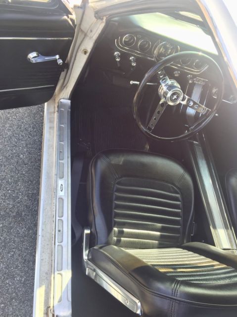 1966 Ford Mustang Base - photo 12