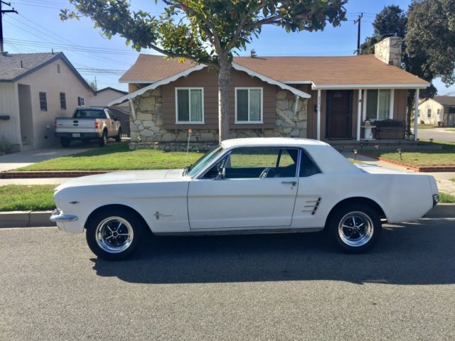 1966 Ford Mustang Base - photo 3