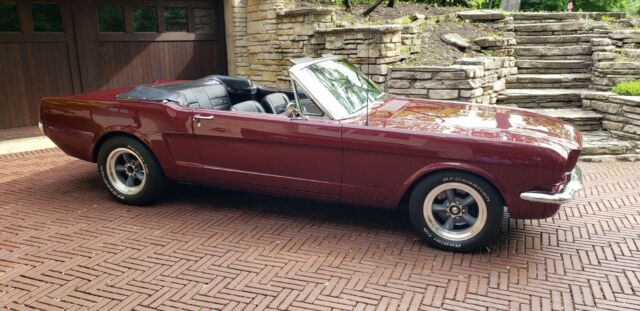 1966 Ford Mustang Pony Inerior - photo 2