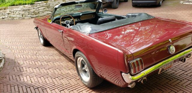 1966 Ford Mustang Pony Inerior - photo 3