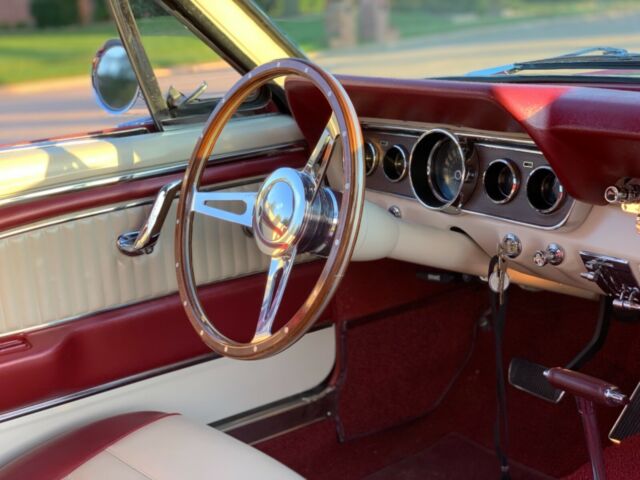 1966 Ford Mustang New Pony Interior - photo 2