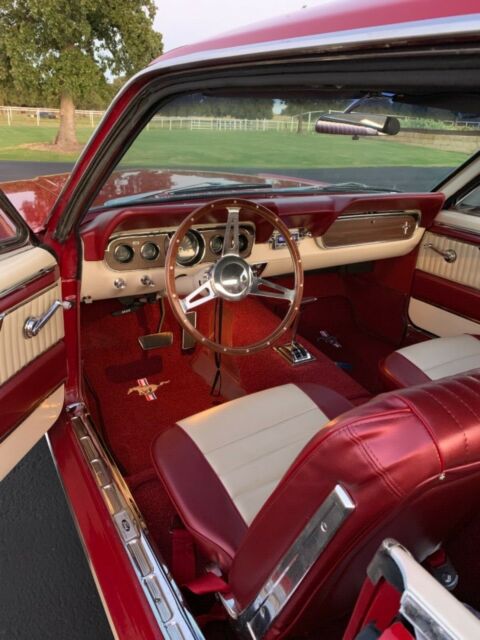 1966 Ford Mustang New Pony Interior - photo 4