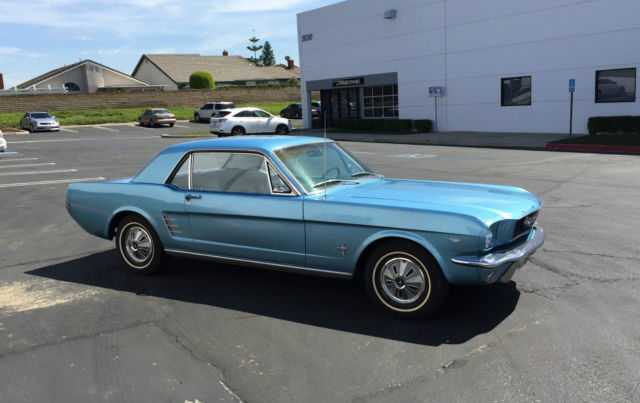 1966 Mustang all original,CA Car, Factory AC & Power Steering, 289 4V (V8 225HP) 1966 Ford Mustang