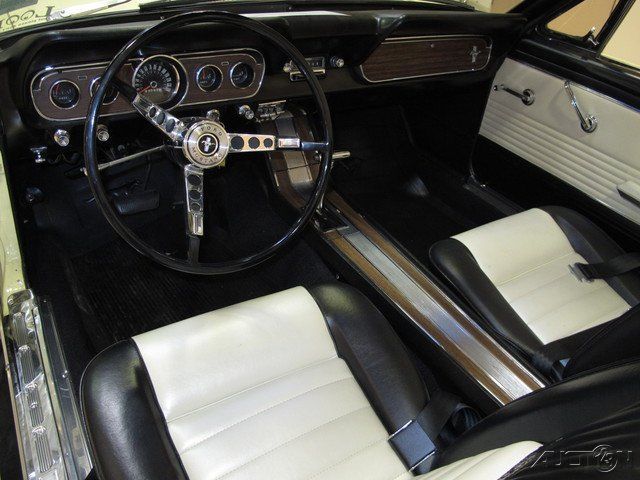 1966 Ford Mustang CONVERTIBLE - photo 10