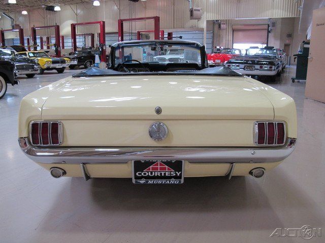 1966 Ford Mustang CONVERTIBLE - photo 5