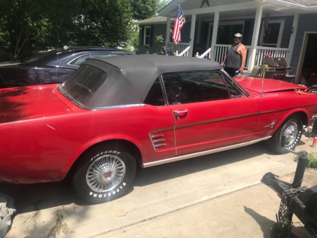 1966 Ford Mustang - photo 2