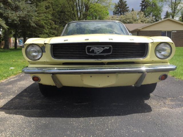 1966 Ford Mustang 289 V8 - photo 3