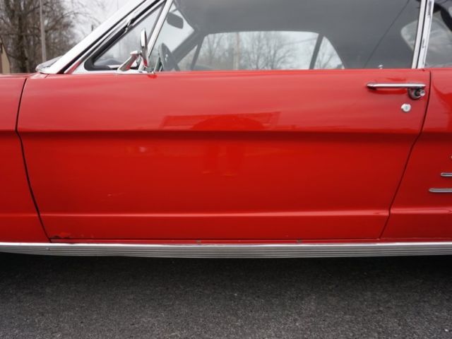 1966 Ford Mustang - photo 3