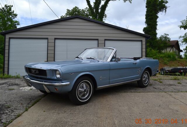 1966 MUSTANG CONVERTIBLE 289 AUTO PS POWER TOP BEAUTIFUL SILVER BLUE ON BLUE 1966 Ford Mustang 289 AUTO PS POWER TOP CONVERTIBLE