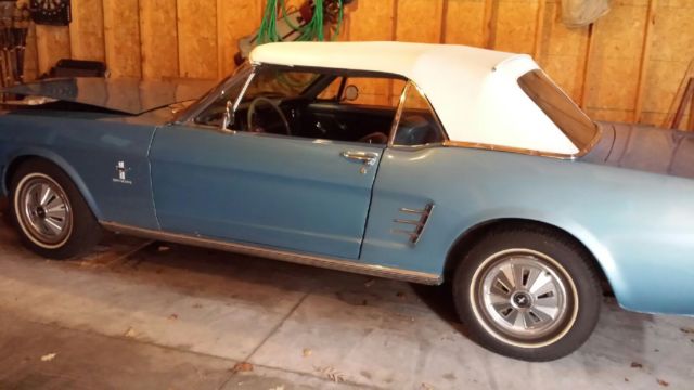 1966 Ford Mustang Convertible - photo 5