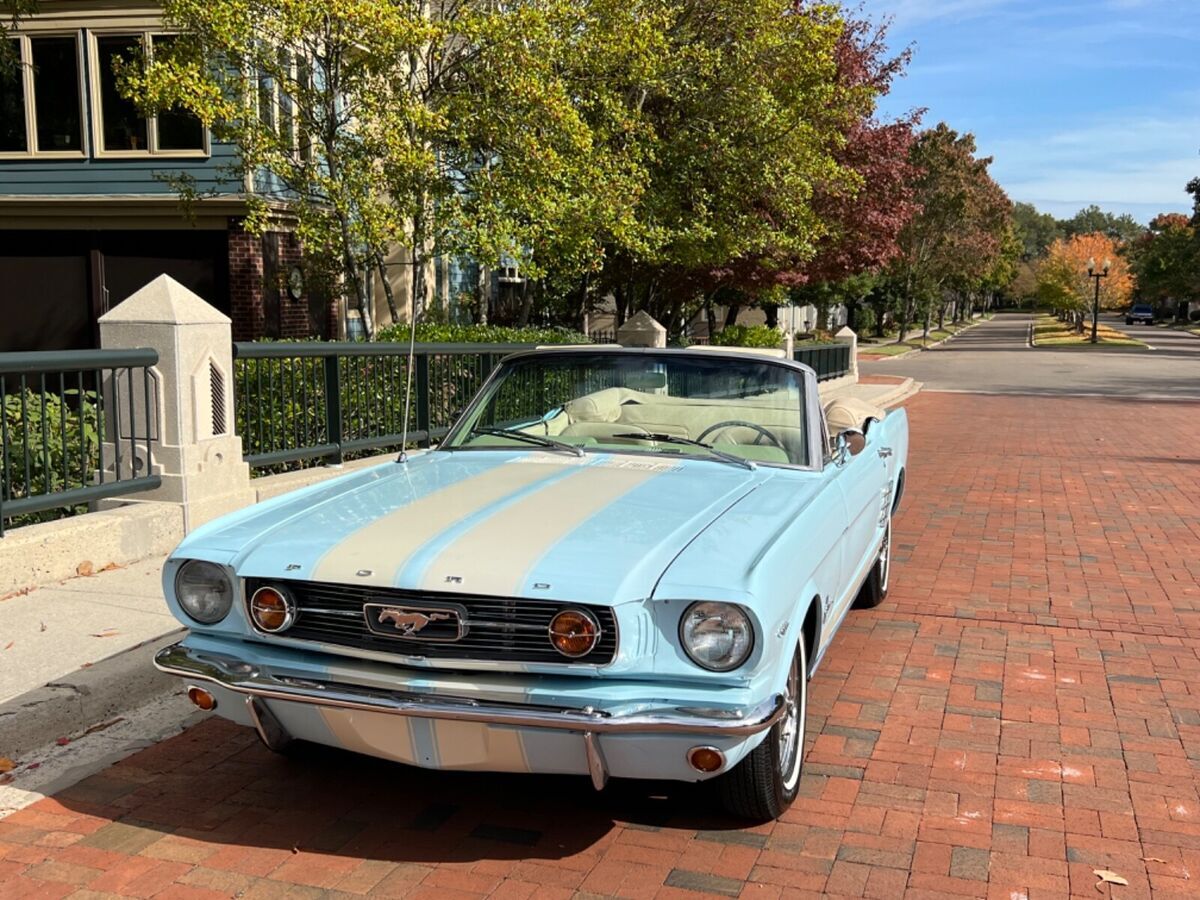 1966 Ford Mustang - photo 4