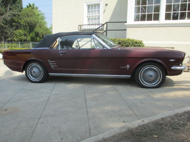 1966 Ford Mustang - photo 2