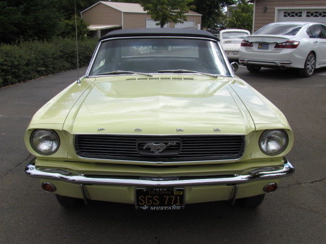 1966 Ford Mustang Convertible - photo 3