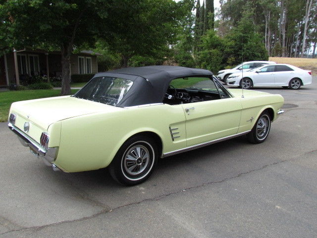 1966 Ford Mustang Convertible - photo 7