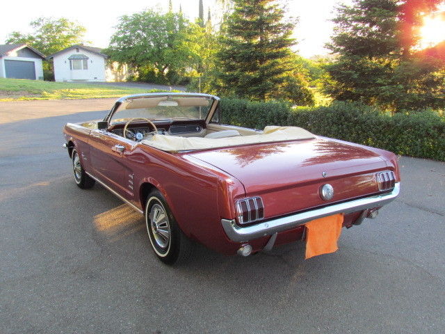 1966 Ford Mustang Convertible - photo 7