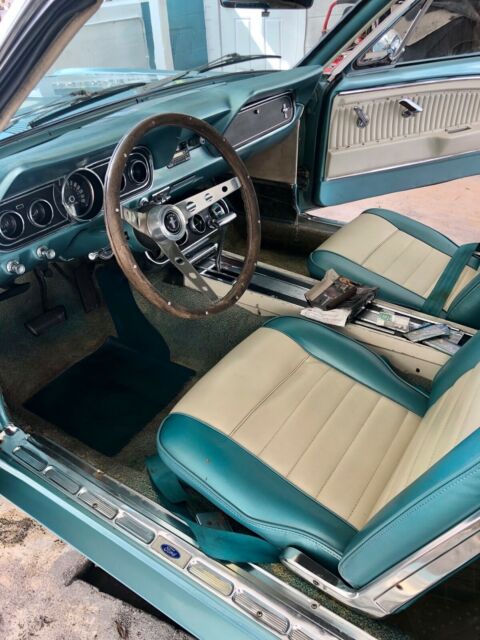 1966 Ford Mustang - photo 3