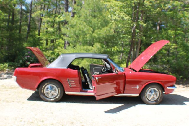 1966 MUSTANG CONVERTIBLE Very Nice !! READY FOR CRUISING !! 1966 Ford Mustang