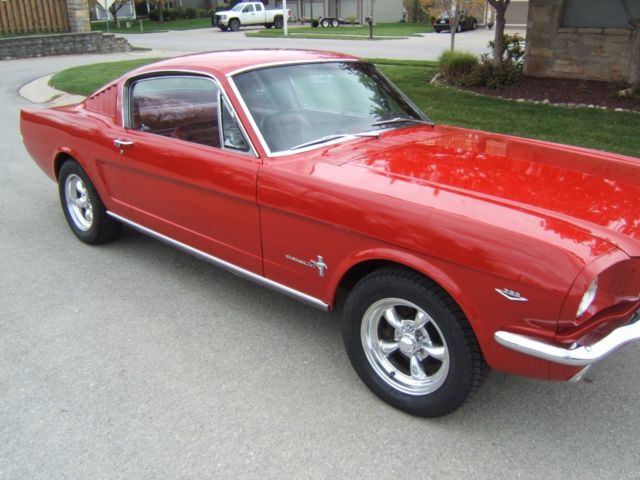 1966 Ford Mustang - photo 2