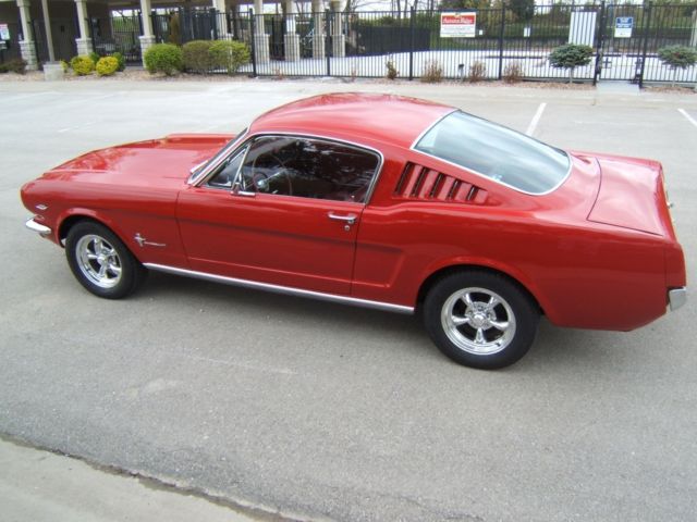 1966 Ford Mustang - photo 3