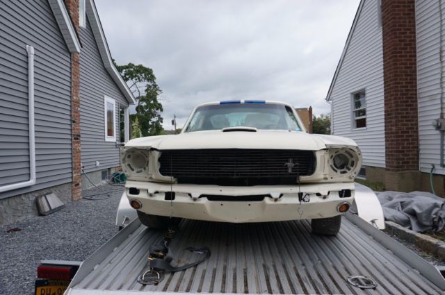 1966 Ford Mustang Fastback - photo 2
