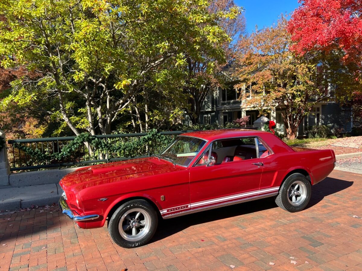 1966 Ford Mustang - photo 2