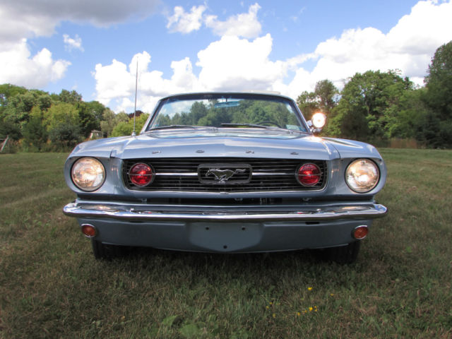 1966 Ford Mustang - photo 4