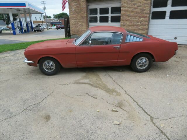 1966 Ford Mustang GT - photo 3