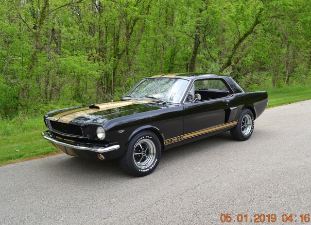 1966 MUSTANG HERTZ GT 350 H TRIM 289 AUTO DISC STRAIGHT BEAUTIFUL BLACK AND GOLD 1966 Ford Mustang HERTZ GT 350 H 289 AUTO DISC