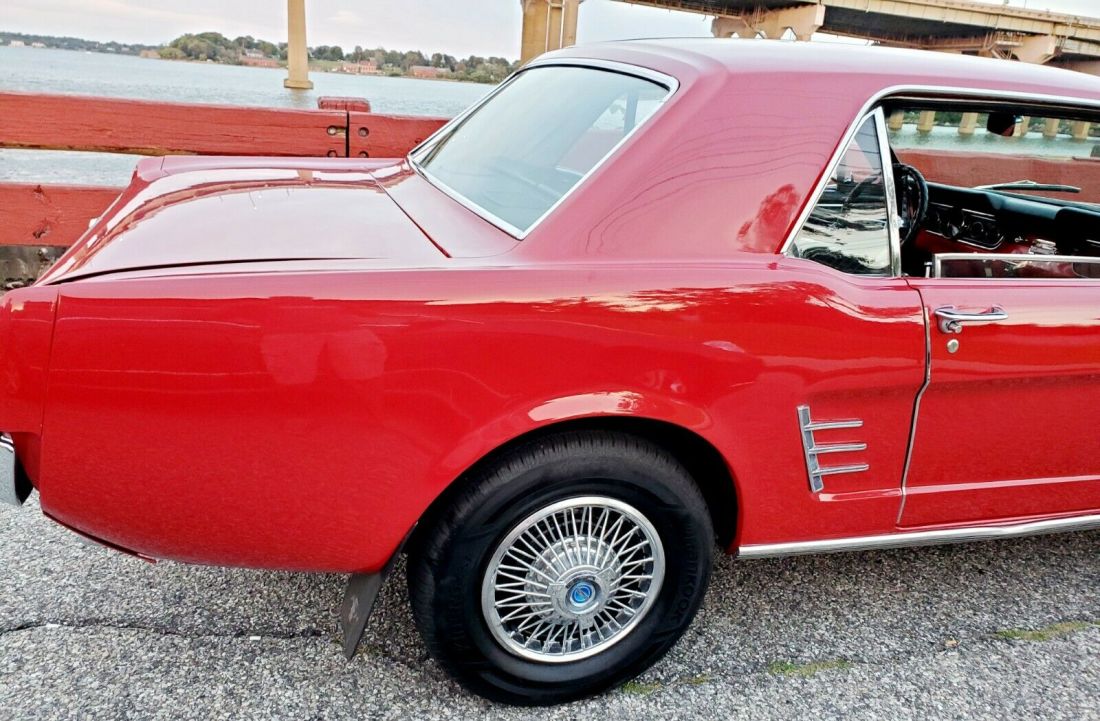 1966 Ford Mustang - photo 5