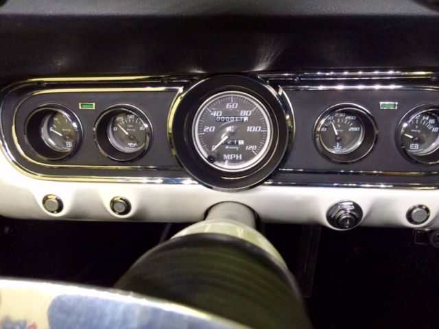 1966 Ford Mustang Base - photo 11