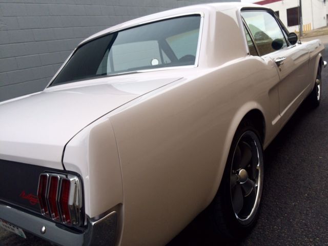 1966 Ford Mustang Base - photo 3