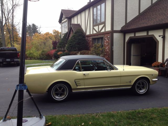 1966 Ford Mustang - photo 4