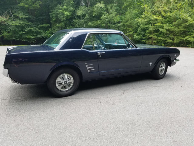 1966 Ford Mustang - photo 4