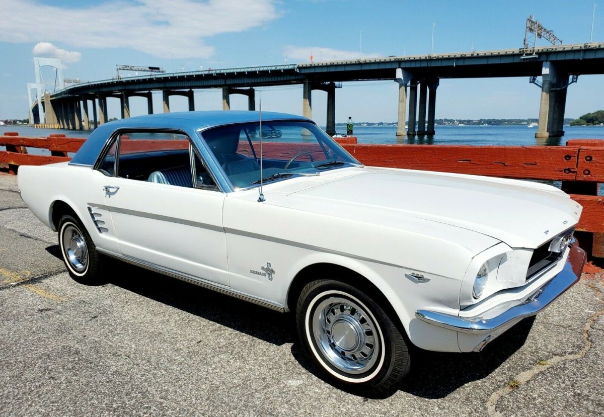 1966 Mustang. White, Blue Vinyl top. Turn Key V8. Pony Interior. 1966 Ford Mustang