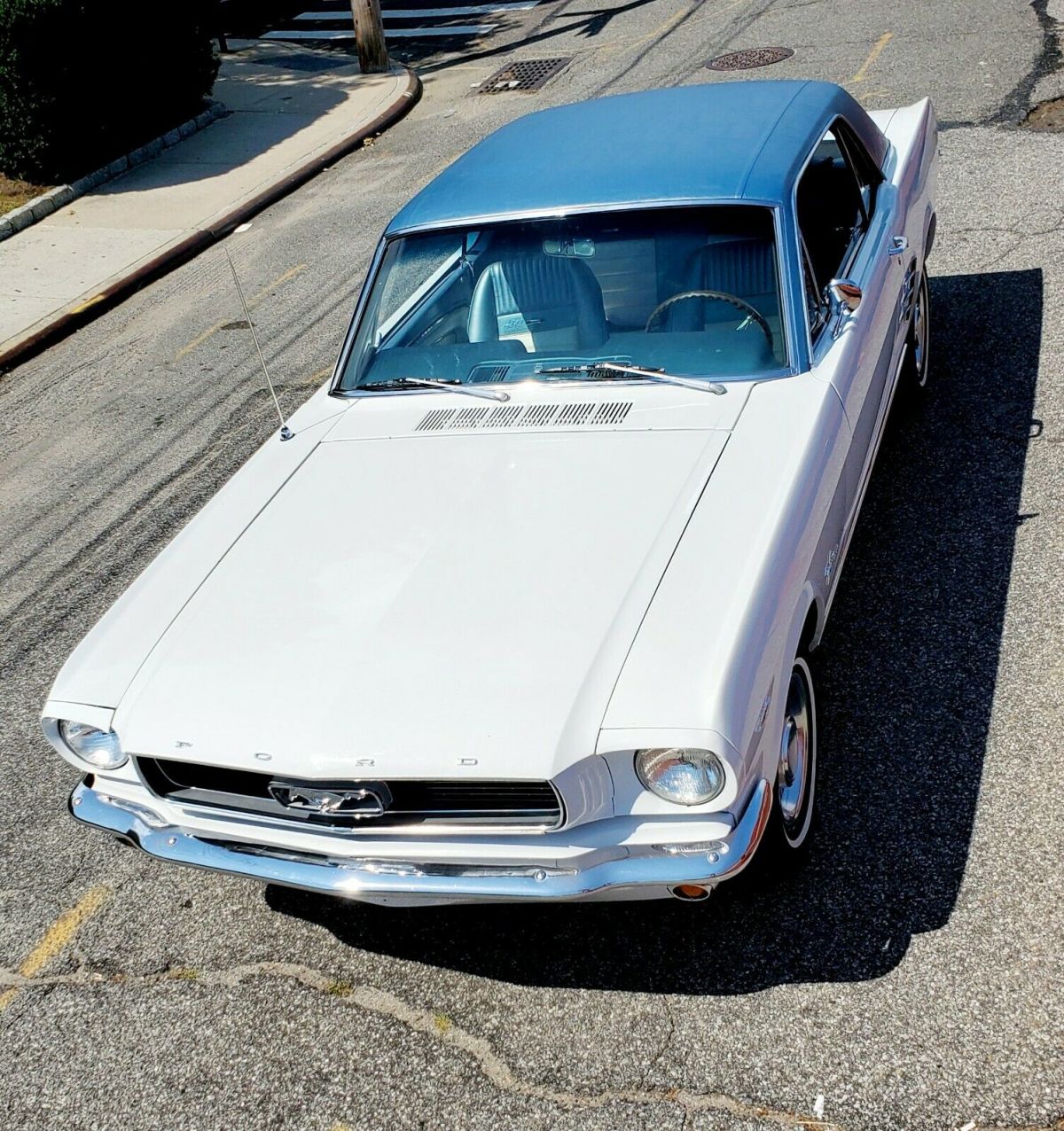 1966 Ford Mustang - photo 3